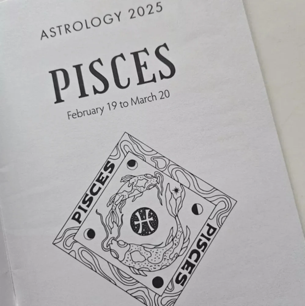 Discover What the‎ Stars Will Say 2025 Pisces Love, Health, Money Astrology Book